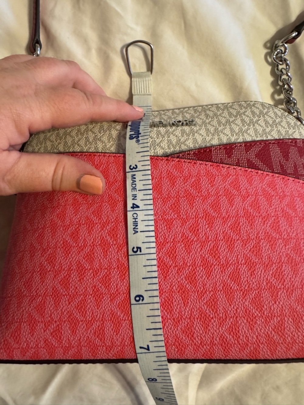 NWT Micheal Kors Jet Set Travel Bag. Women's Crossbody Bagin Raspberry and Cream - Picture 14 of 16